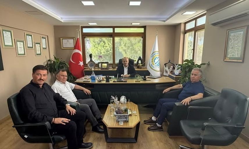 Eski başkan Mehmet Ertaş, Edremit ticaretine dair görüşlerini paylaştı