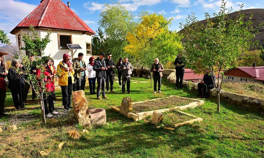 Sonbahar renkleriyle Gümüşhane'nin saklı patikalarında 15 kilometre