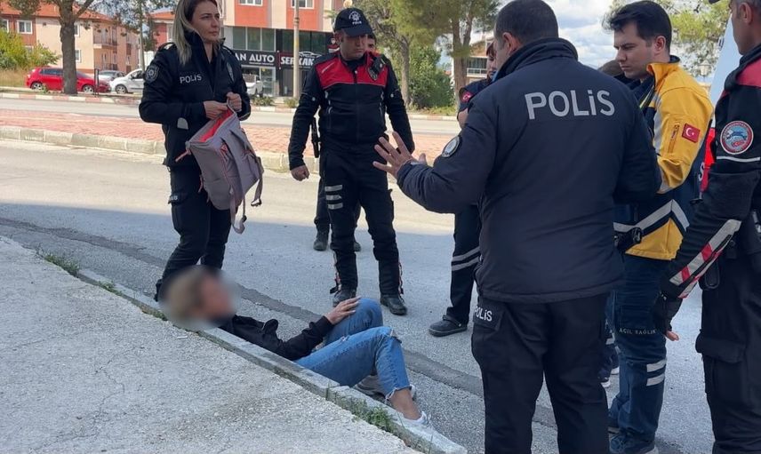 Burdur'da trafikte tehlike oluşturan Ukraynalı kadın adliyeye sevk edildi