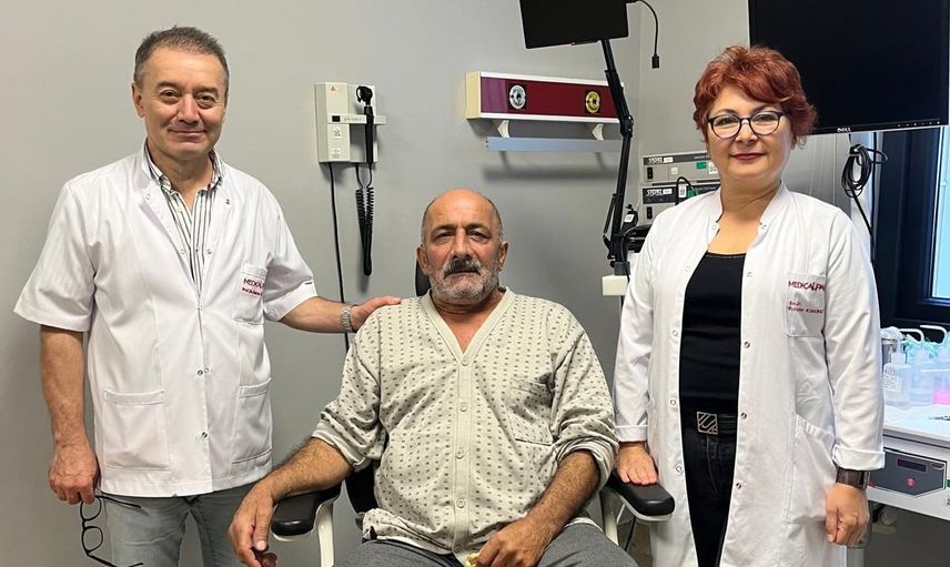 İki taraflı boyun diseksiyonu ile altı saatlik ameliyat sonucu dil tümörü çıkarıldı
