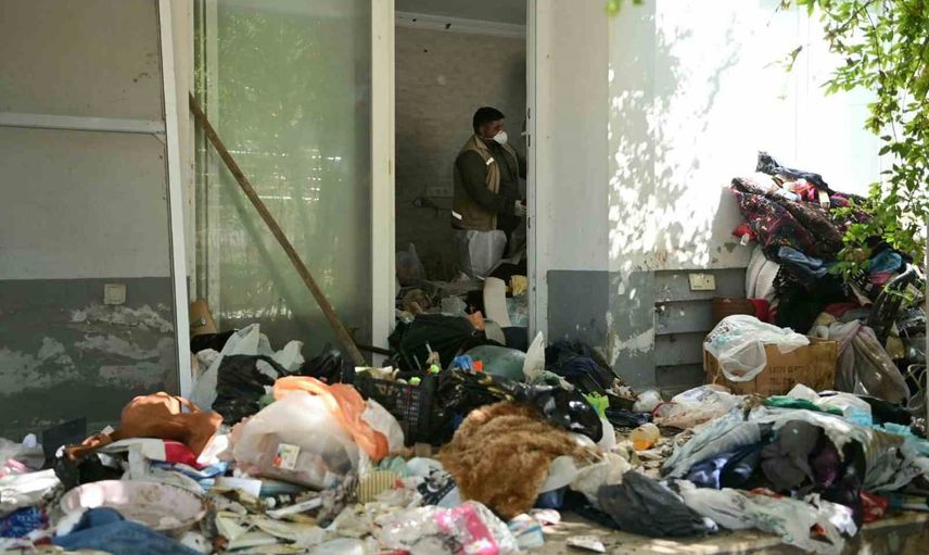 Kötü kokunun kaynağı temizlendi: Soğucak’ta 6 kamyon çöp çıkarıldı