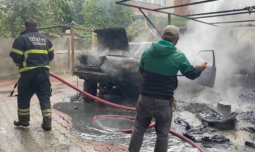 Otoparktaki alevler: araç sahibi müdahale ederken hafif yaralandı