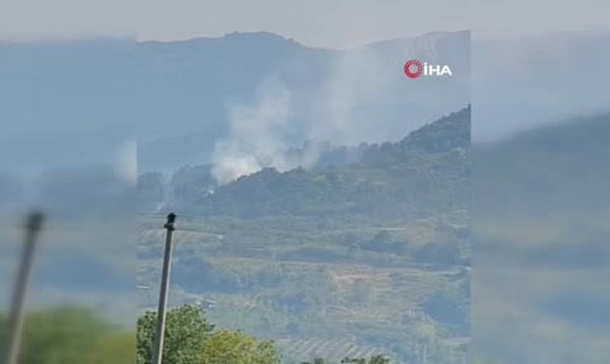 İnegöl’de ormanlık alanda yangına havadan ve karadan müdahale sürüyor