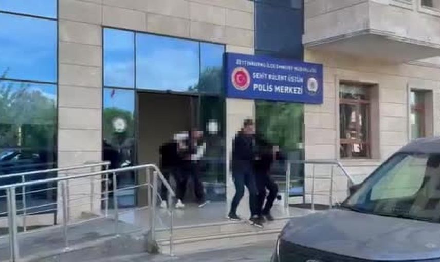 Zeytinburnu'da iş merkezinde alacak kavgası 26 yaşındaki kişinin ölümüne yol açtı