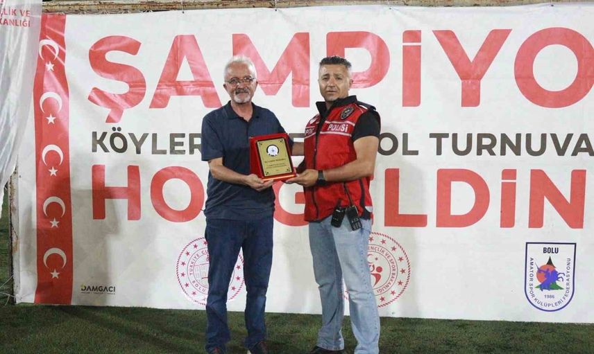 Bolu başkomiseri Mezher Şimşek iki kategoride Türkiye üçüncüsü oldu
