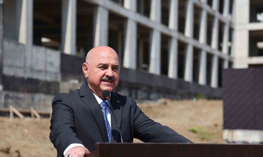Düzce Üniversitesi'ne yeni soluk: Spor Bilimleri Fakültesi binasının inşaatı yeniden başladı
