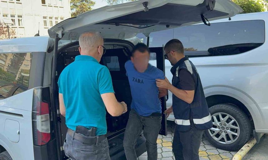 Boşanma sürecinde bıçaklı saldırı: kadın hastaneye kaldırıldı