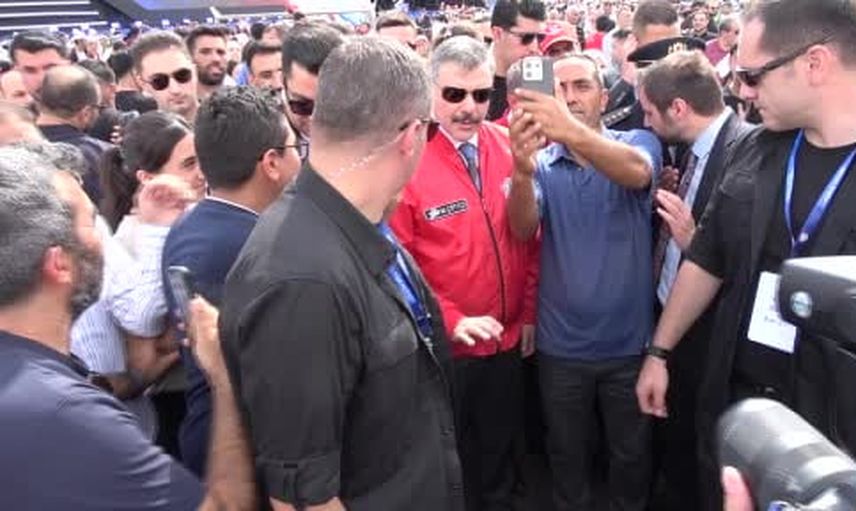 Çiftci emniyetin ilk helikopterinin simülatörünü TEKNOFEST’te deneyimledi