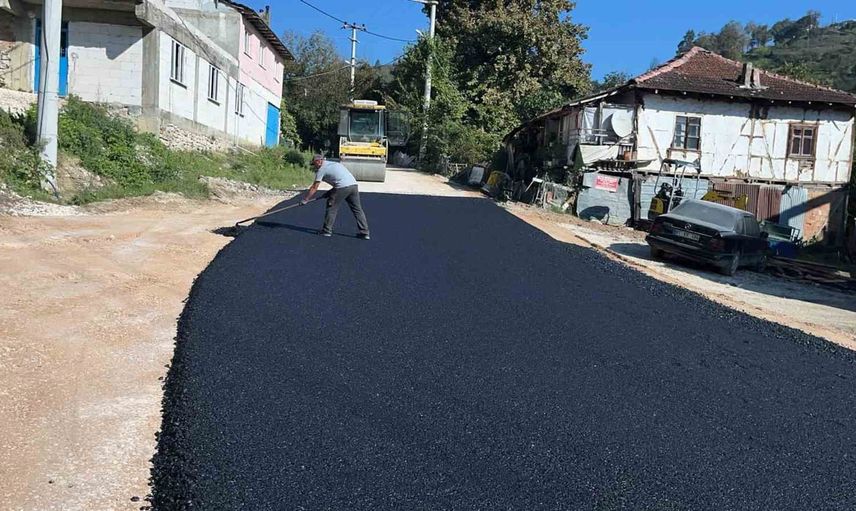 Yığılca kırsal yollarında sıcak asfaltla ulaşım rahatlatılıyor