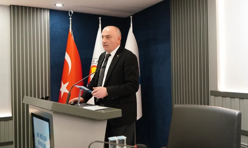 Erzurum'da otomotiv yetkili satıcıları bölge kalkınmasını tartıştı