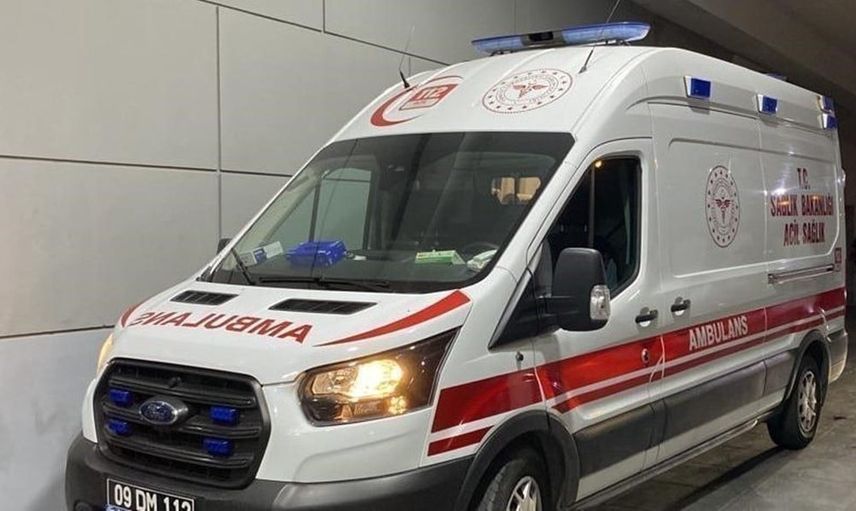 Gece yarısı bahçede fark eden baba oğlunu ağaçta asılı halde buldu