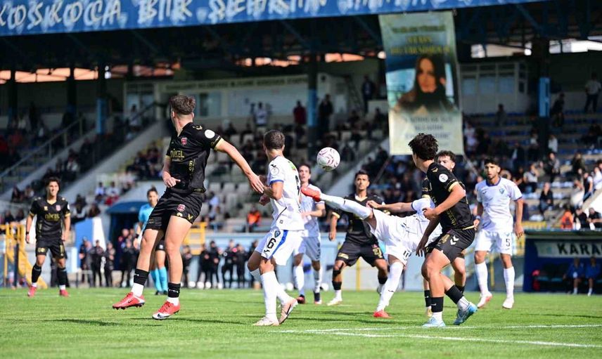 Karacabey Belediyespor penaltılarda soğukkanlıkla tur atladı
