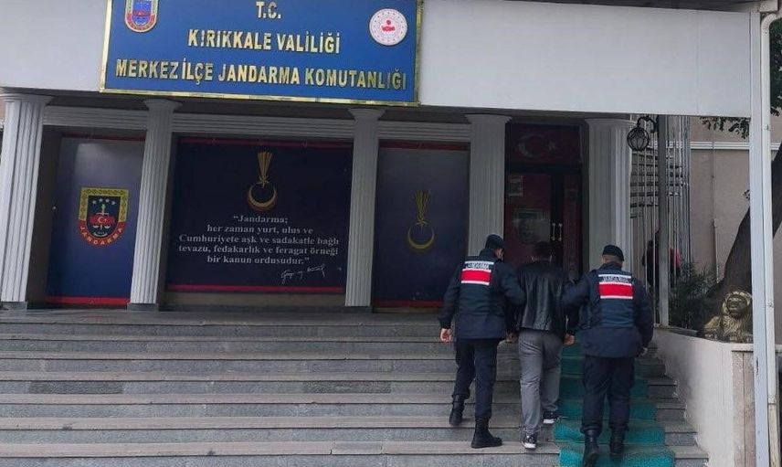 Kırıkkale’de yürütülen operasyonda 13 yıl 6 ay ve 2 yıl cezası olan iki hükümlü yakalandı