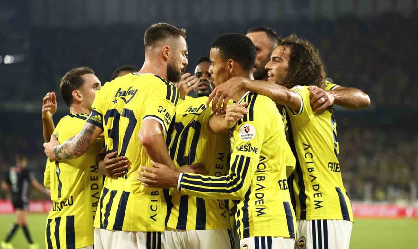 Fenerbahçe hücum gücüyle sezona galibiyetle başladı