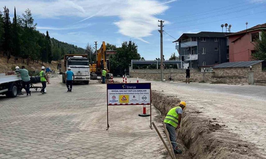 Karahayıt’ta sürdürülebilir turizm hedefiyle doğal gaz altyapısı başlıyor