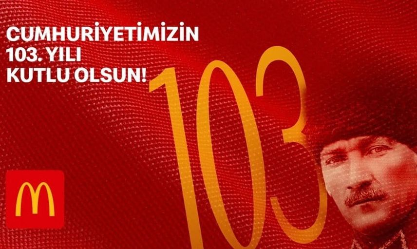 Beşiktaş duvarında birlik: McDonald’s cumhuriyetin 103. yılını kutluyor