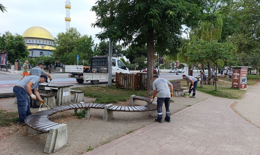 Ordu'da parklara yeni nefes: kent mobilyaları yenileniyor