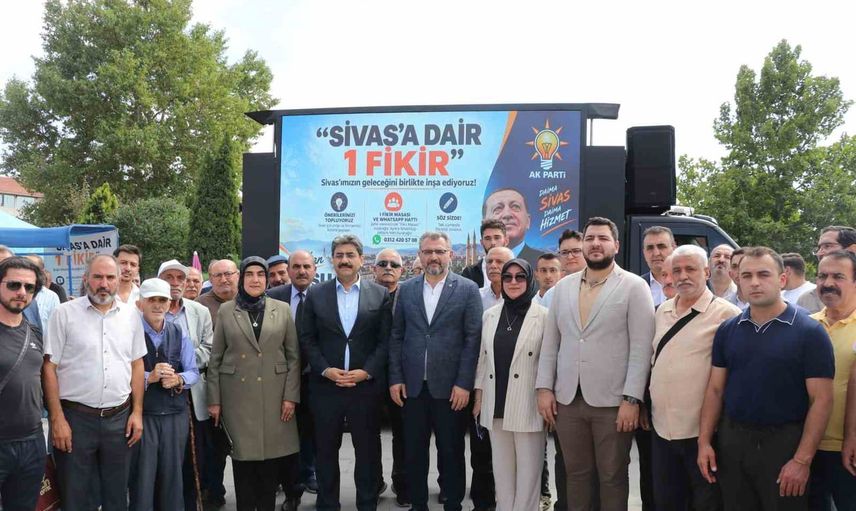 Sivas’a dair bir fikir: kent meydanında vatandaşın görüşleri toplanıyor