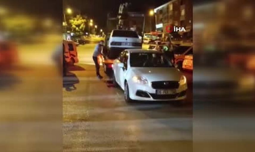 Düğün konvoyunda makas atan üç sürücüye 149 bin lira idari ceza ve ehliyetlerine el konuldu
