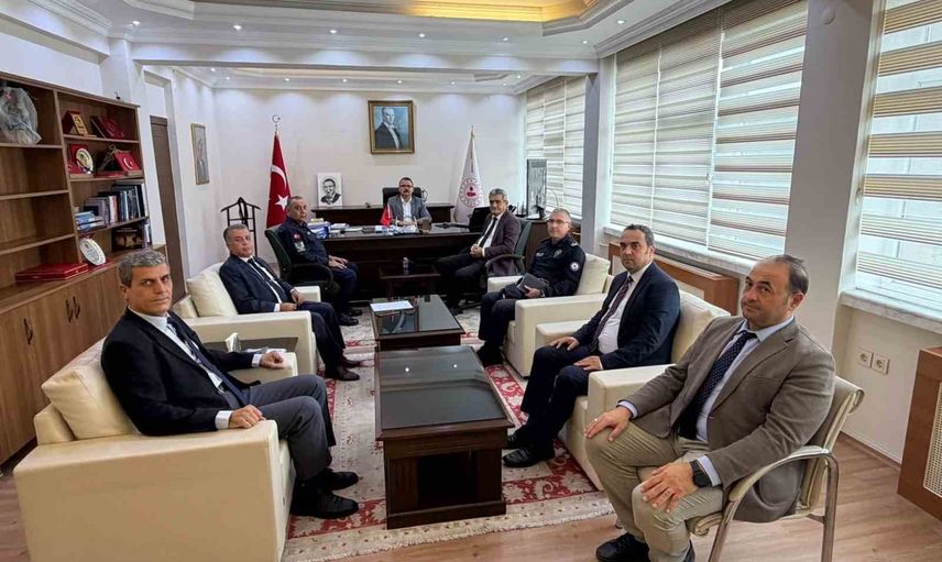 Sultanhisar’da bayram programı için kurum amirleri güç birliği yaptı