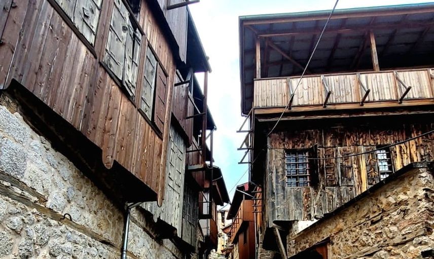 Kemaliye'nin Eğin evleri: taş ve ahşabın zamana meydan okuyan hikayesi