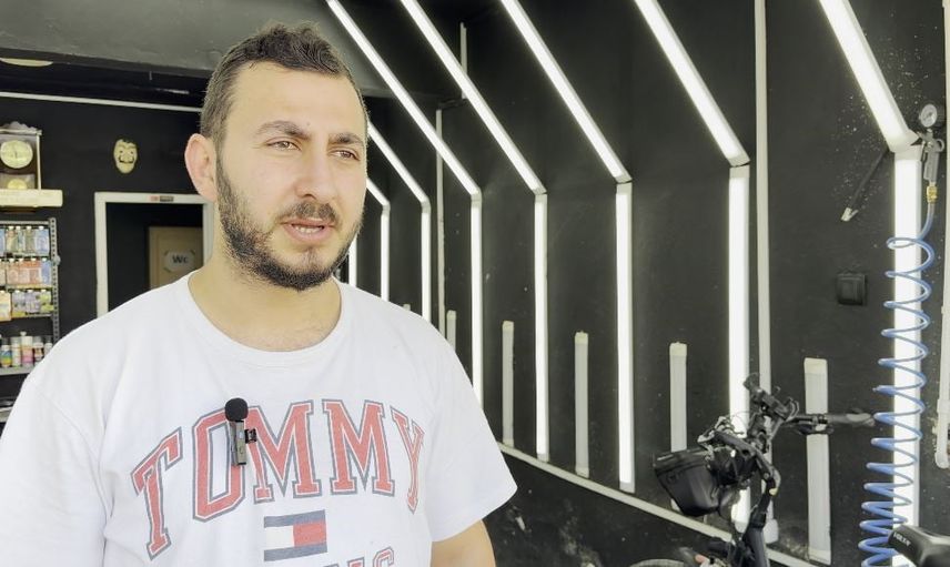 Oto yıkamacının uyguladığı Heimlich manevrası boğulmayı önledi