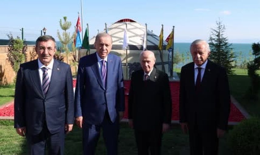 Açılış töreninde buluştular: Erdoğan ve Bahçeli Malazgirt anmasında bir arada