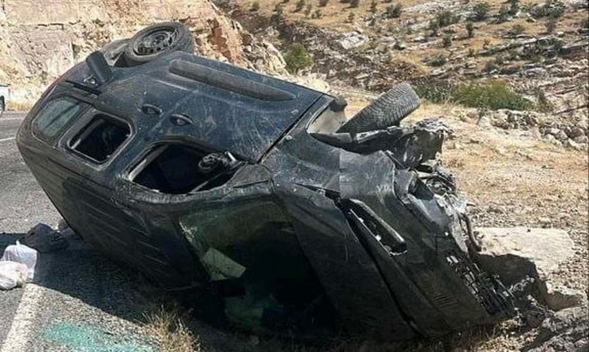 Becirman mevkiinde takla atan araç: Gercüş'te 2 yaralı