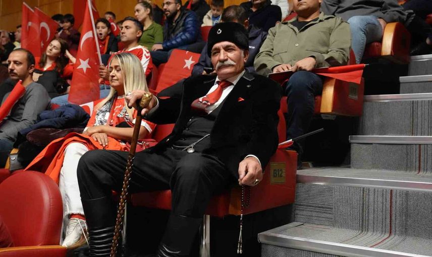 Erzurum'da cumhuriyet bayramı coşkusu