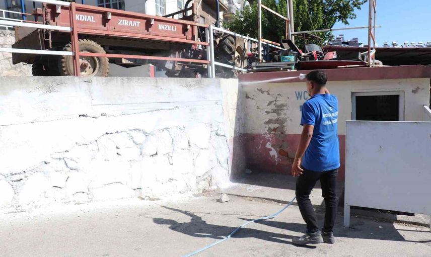 Bozdoğan’da temiz çevre için kireçleme ve saha seferberliği