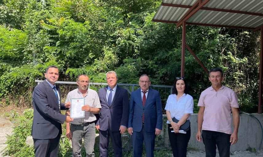 Ayvacık'ta 859 kişiye tapu sevinci