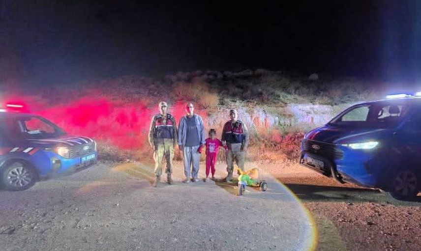 Dron desteğiyle bulunup ailesine teslim edilen otizmli çocuk