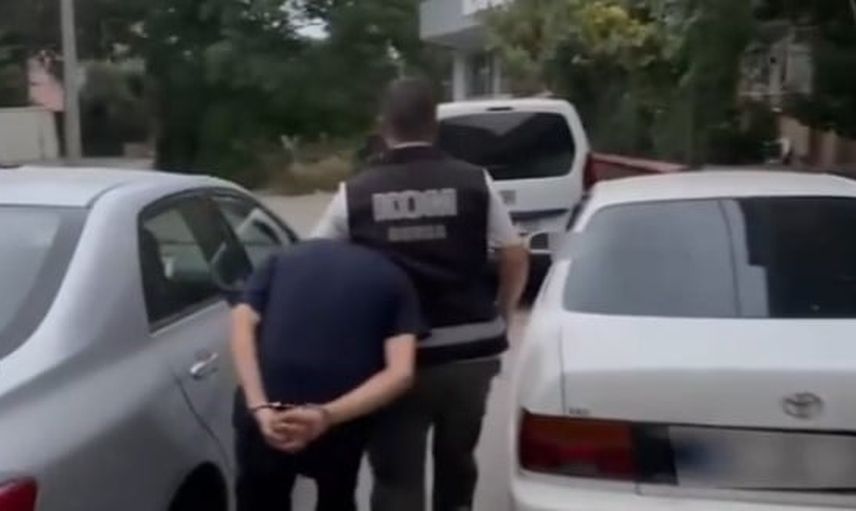Bursa'da 'sokaklar güvende' operasyonu: sosyal medyada örgüt övgüsüne 19 şüpheli