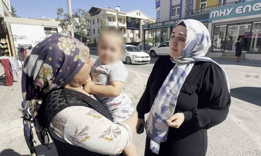 Çakmakla oynayan 2 yaşındaki çocuğun kıvılcımı evi kullanılamaz hale getirdi