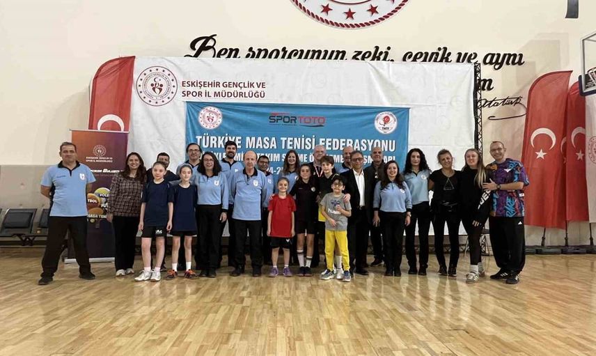 Minik sporcular Eskişehir'de milli takım kapısını arıyor