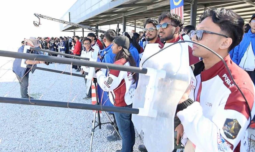 Gökyüzüne uzanan gençlik: Aksaray'da Roketsan roket yarışması finali