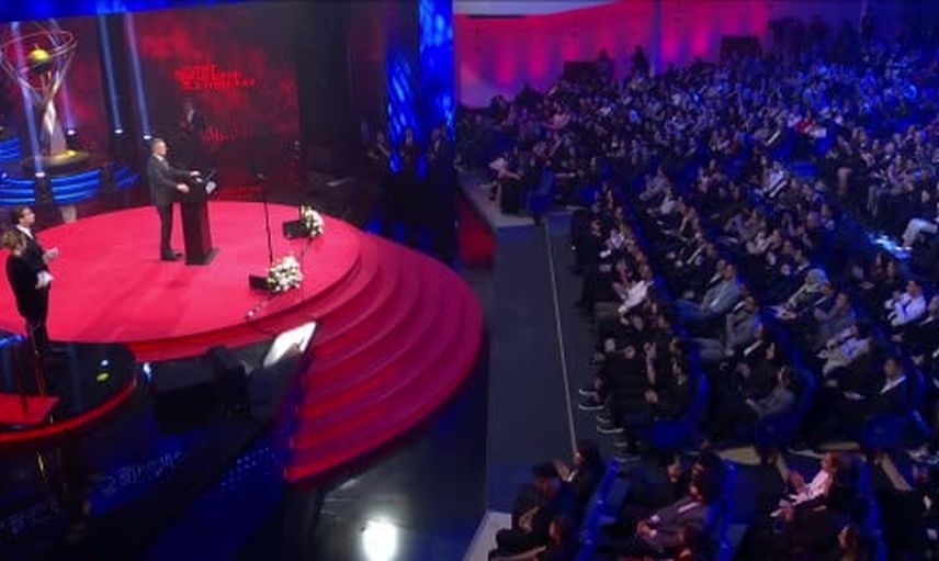 İletişimi merkeze alan Türkiye yüzyılı hedefi: gençlik, yapay zekâ ve dijital esenlik