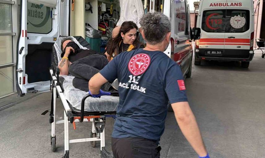 Araya girmek isteyen genç Adıyaman'da bıçaklandı