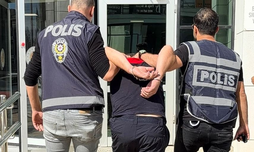 Eski ilişkiye bağlı kundaklama: Seferihisar'da itfaiye personeli tutuklandı