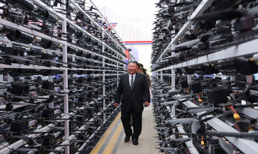 Kuzey Kore fuarda İHA ve yeni silahlarını sergiledi, Kim modernizasyona hız verdi