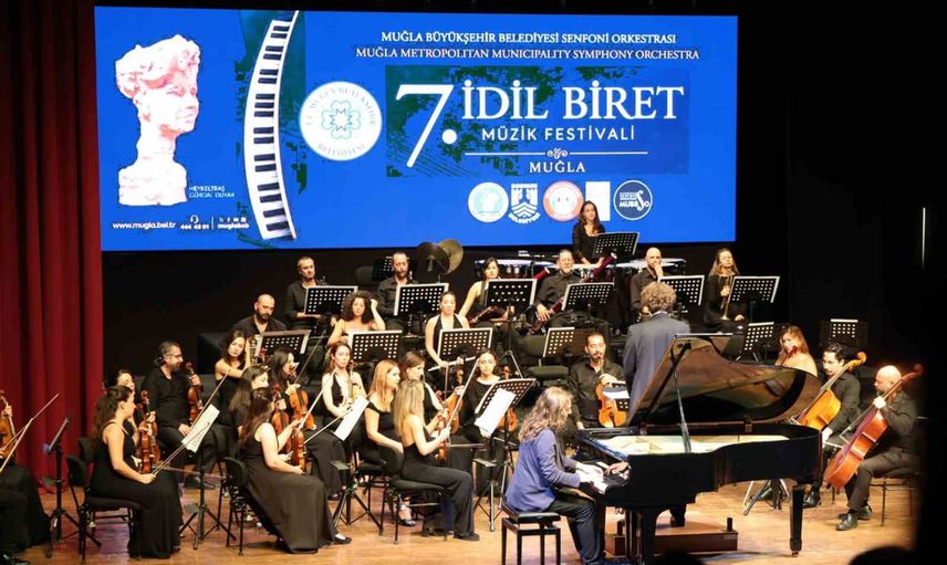 Muğla'da İdil Biret festivali genç yetenekleri ve ustaları aynı sahnede buluşturdu