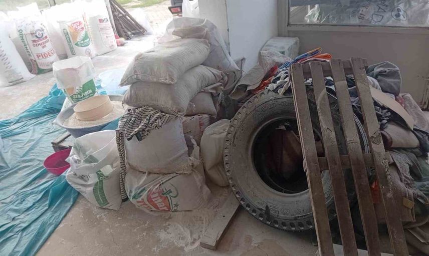 Bartın'da zabıta yaklaşık 7,5 ton böceklenmiş un ele geçirdi