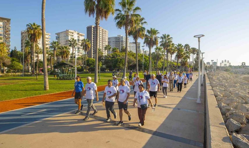 Muhtarlar sahilde buluştu: Mersin'de hareketlilik için ortak çağrı