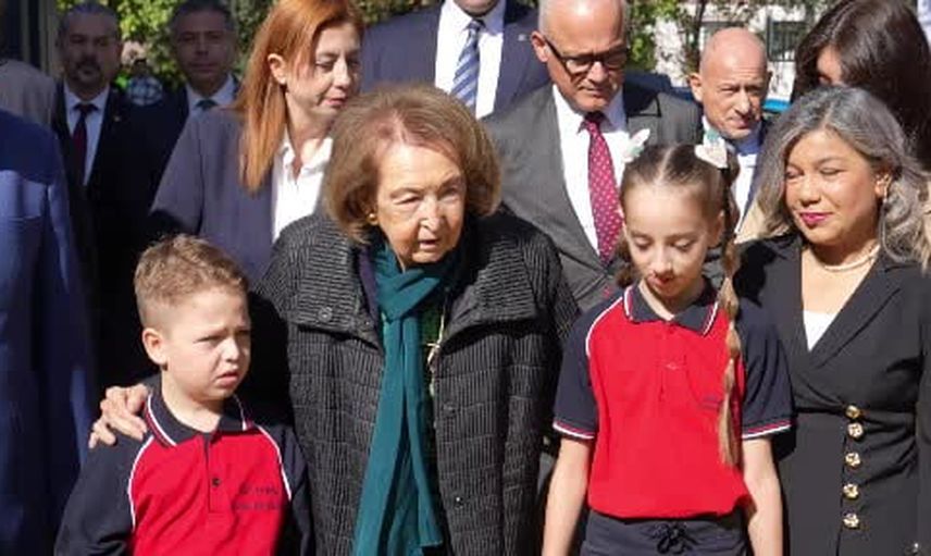 Semahat Arsel Gölcük'te adını taşıyan 35 sınıflı okulu açtı