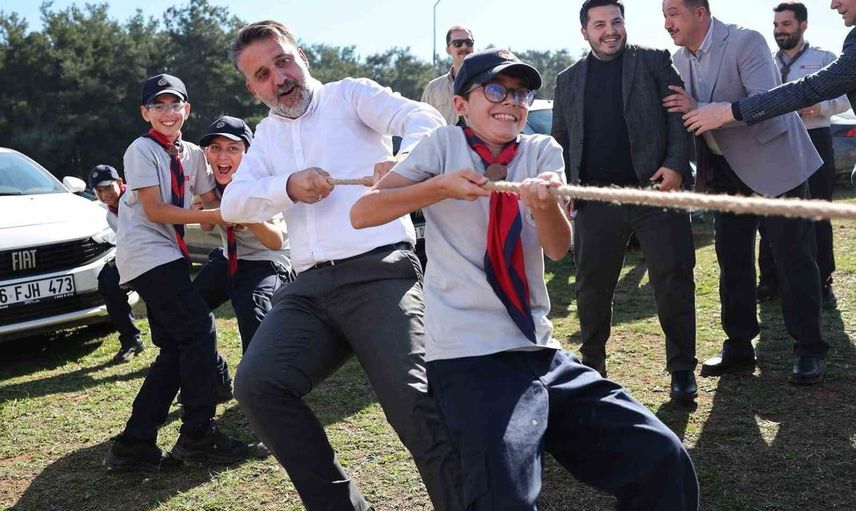 Atatürk Kent Ormanı'nda genç izcilere doğayla iç içe yeni buluşma merkezi
