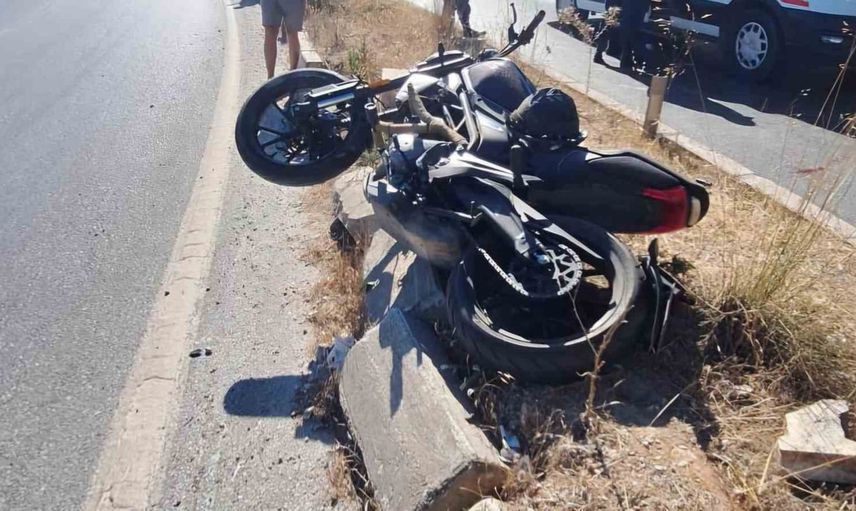 Güvercinlik'te virajı alamayan motosiklet sürücüsü yaşamını yitirdi