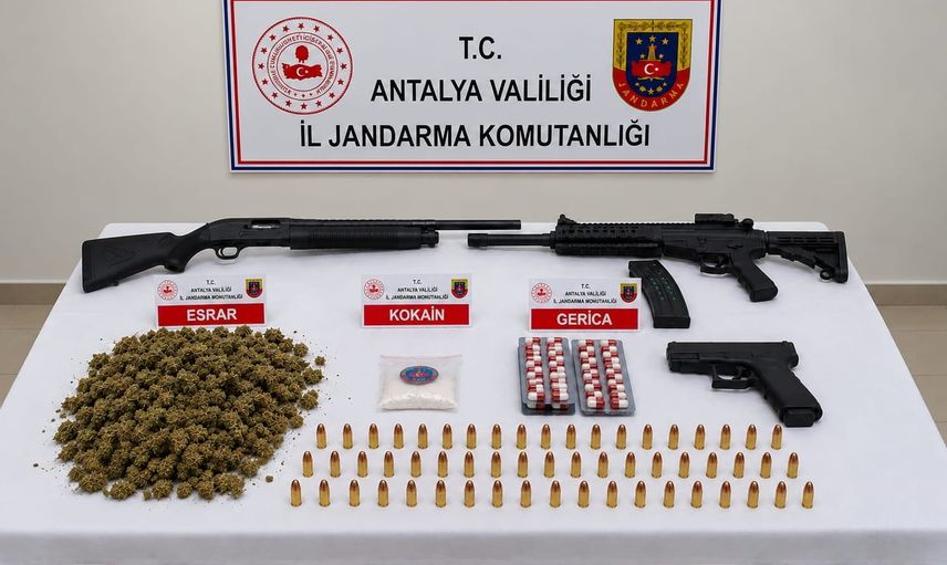 serik'te eş zamanlı uyuşturucu operasyonunda 20 gözaltı