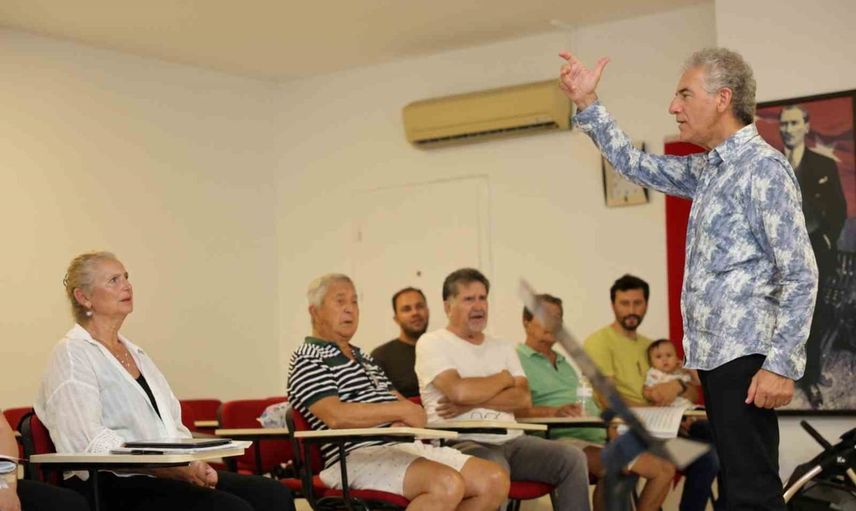 Zeki Müren'in sesi Bodrum Kalesi'nde yeniden yankılanacak