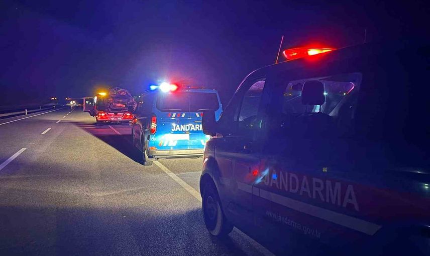 Kayseri Bünyan'da takla atan araçta 11 yaşındaki kız yaşamını yitirdi