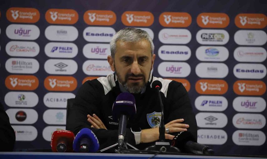 Erzurumspor'da devre arası düzeltme şart, Özbalta hakem kararlarına vurgu yaptı